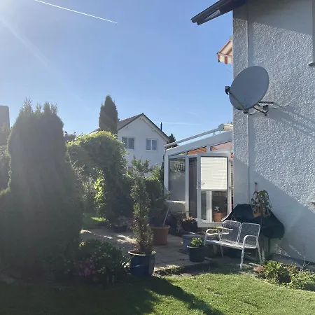 Schoene 80Qm Ferienwohnung In Ruhiger Lage Friedrichshafen Exterior photo