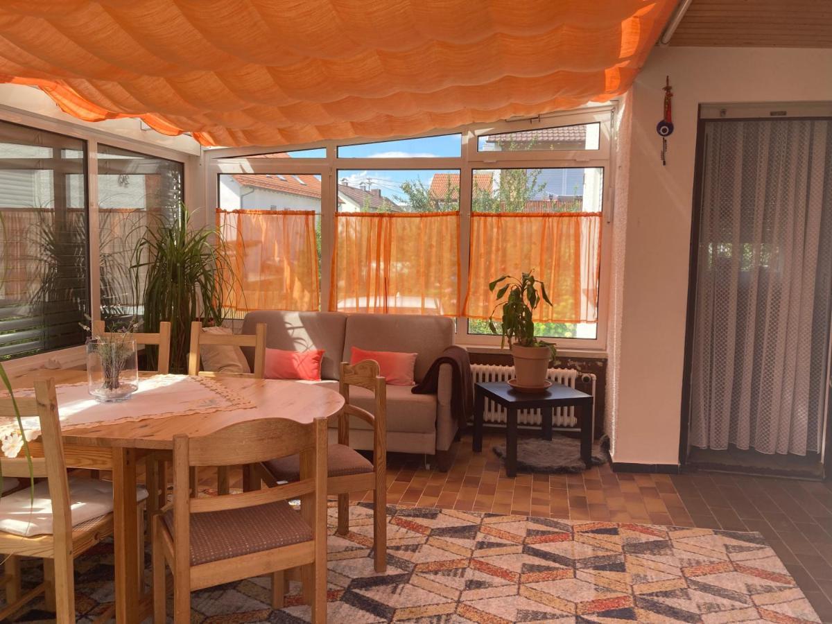 Schoene 80qm In Ruhiger Lage Apartment
