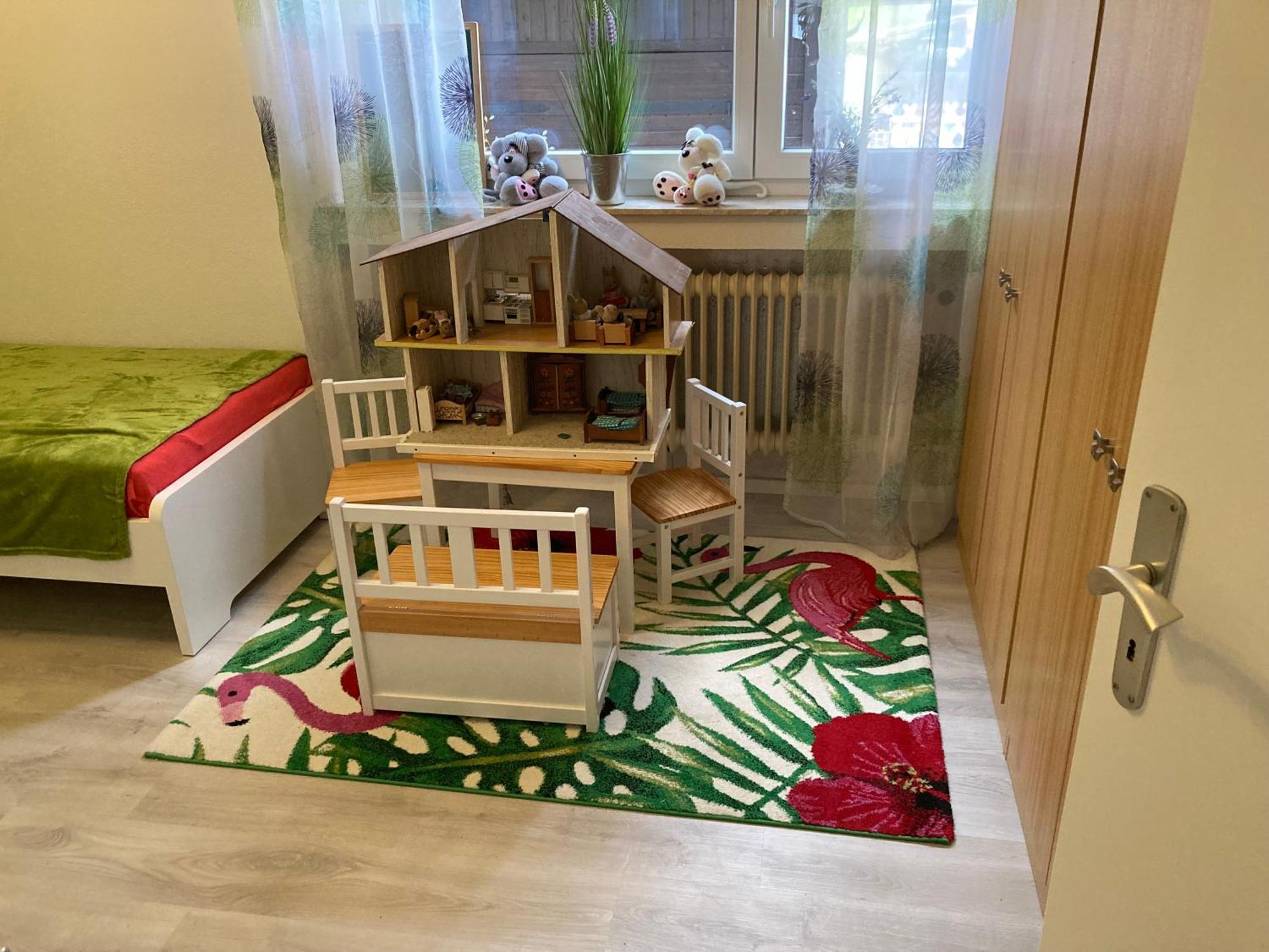 Schoene 80qm In Ruhiger Lage Apartment Friedrichshafen